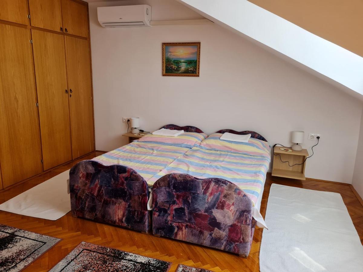 Gyoengyvirag Apartman Lenti Luaran gambar