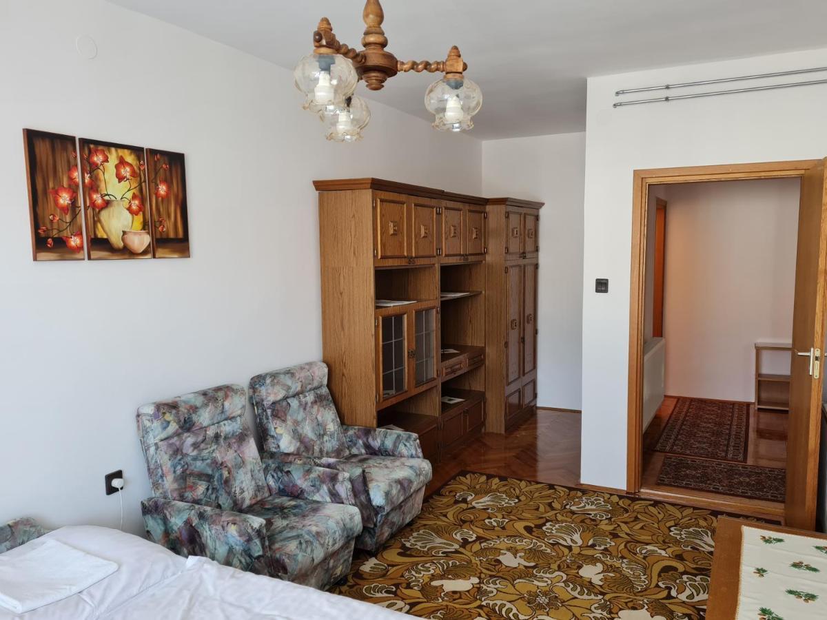 Gyoengyvirag Apartman Lenti Luaran gambar
